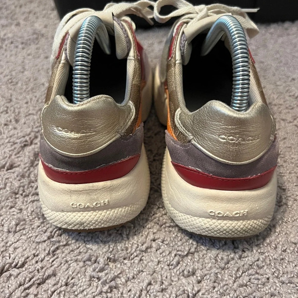 Coach women’s C152 Sig Tech runner sneaker size 7.5 - Picture 4 of 10